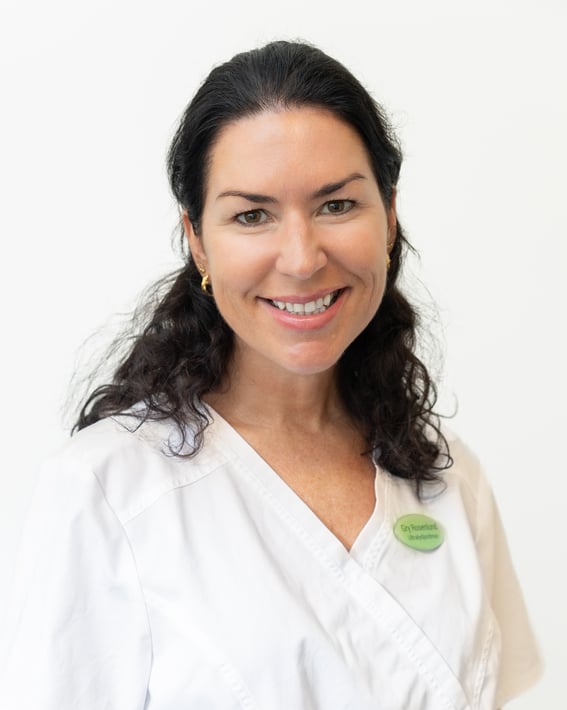 Jordmorklinikken_color-1