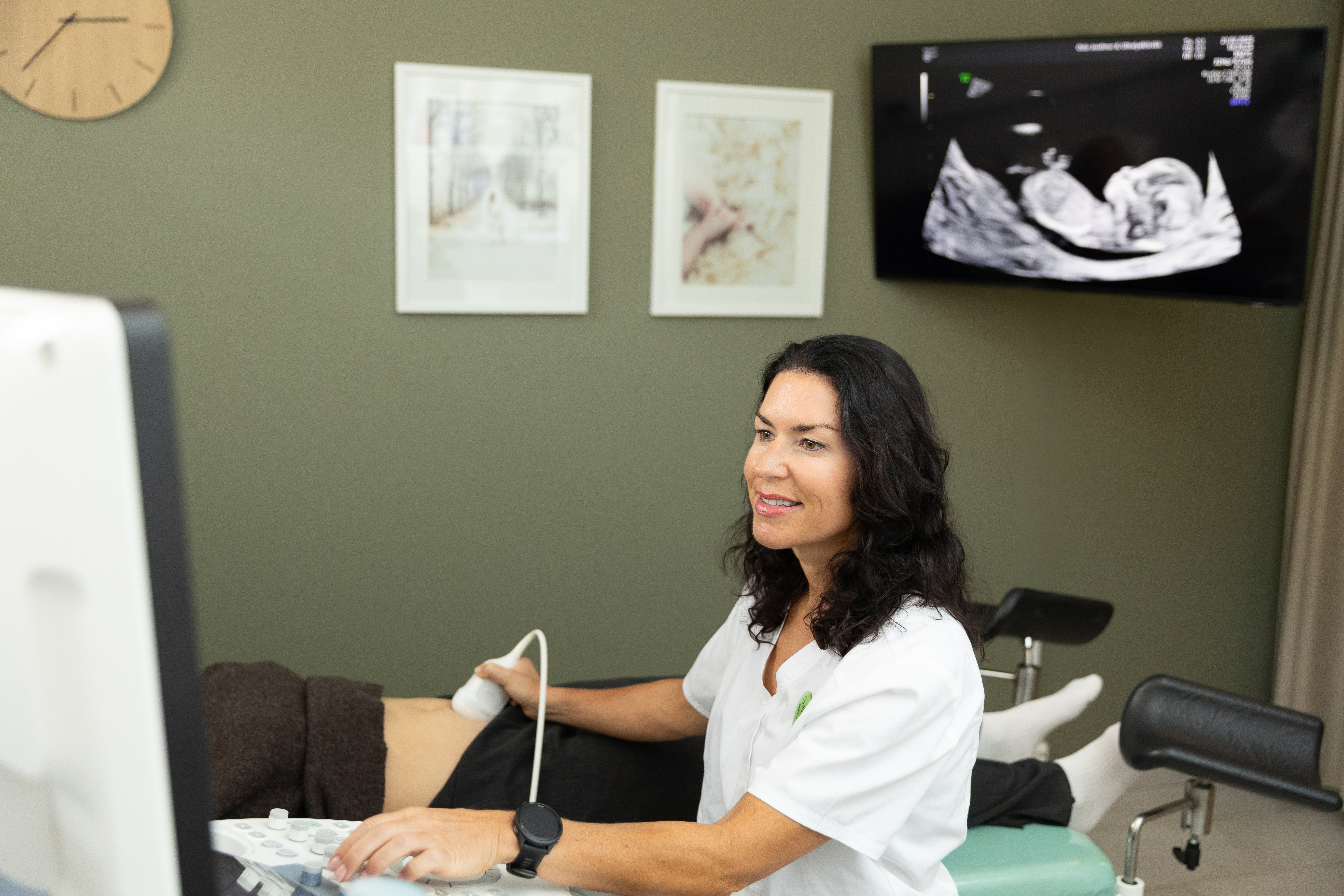 Jordmorklinikken_color-12